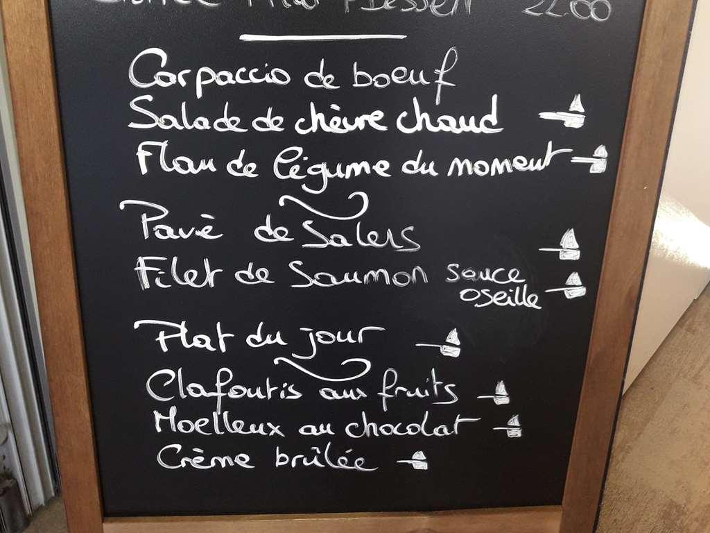 Ibis Clermont Ferrand Sud Herbet المطعم الصورة