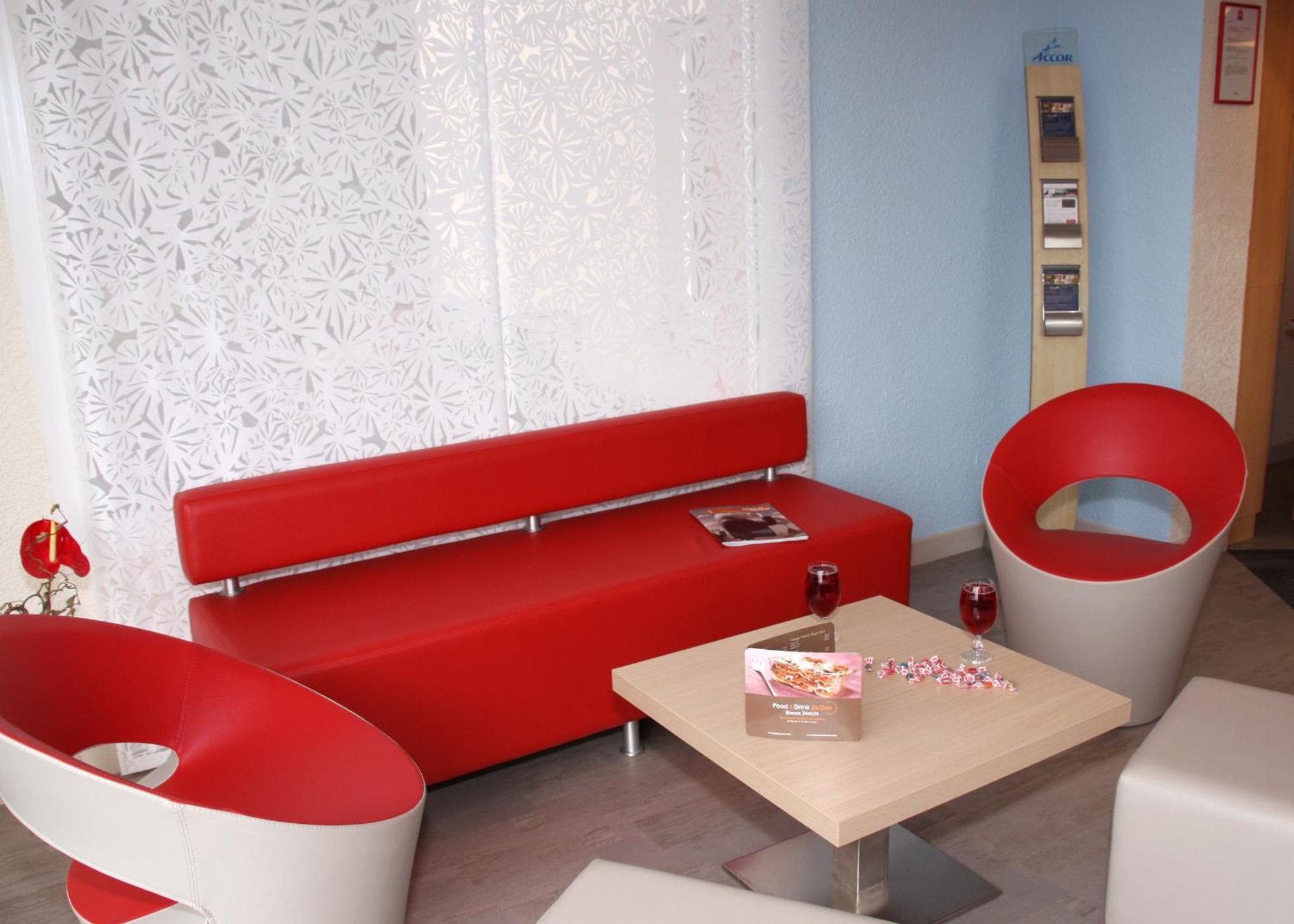 Ibis Clermont Ferrand Sud Herbet المظهر الخارجي الصورة
