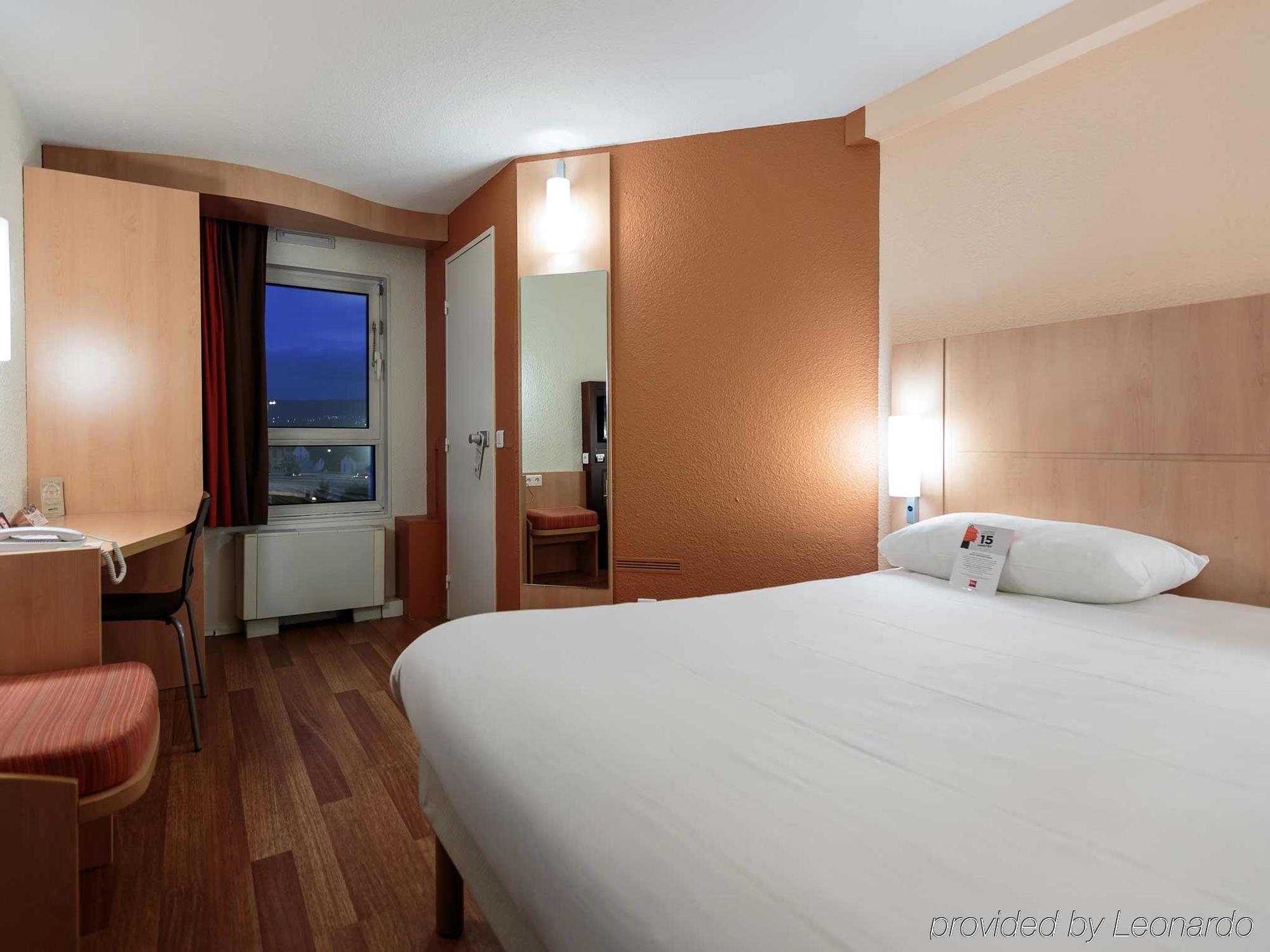 Ibis Clermont Ferrand Sud Herbet المظهر الخارجي الصورة