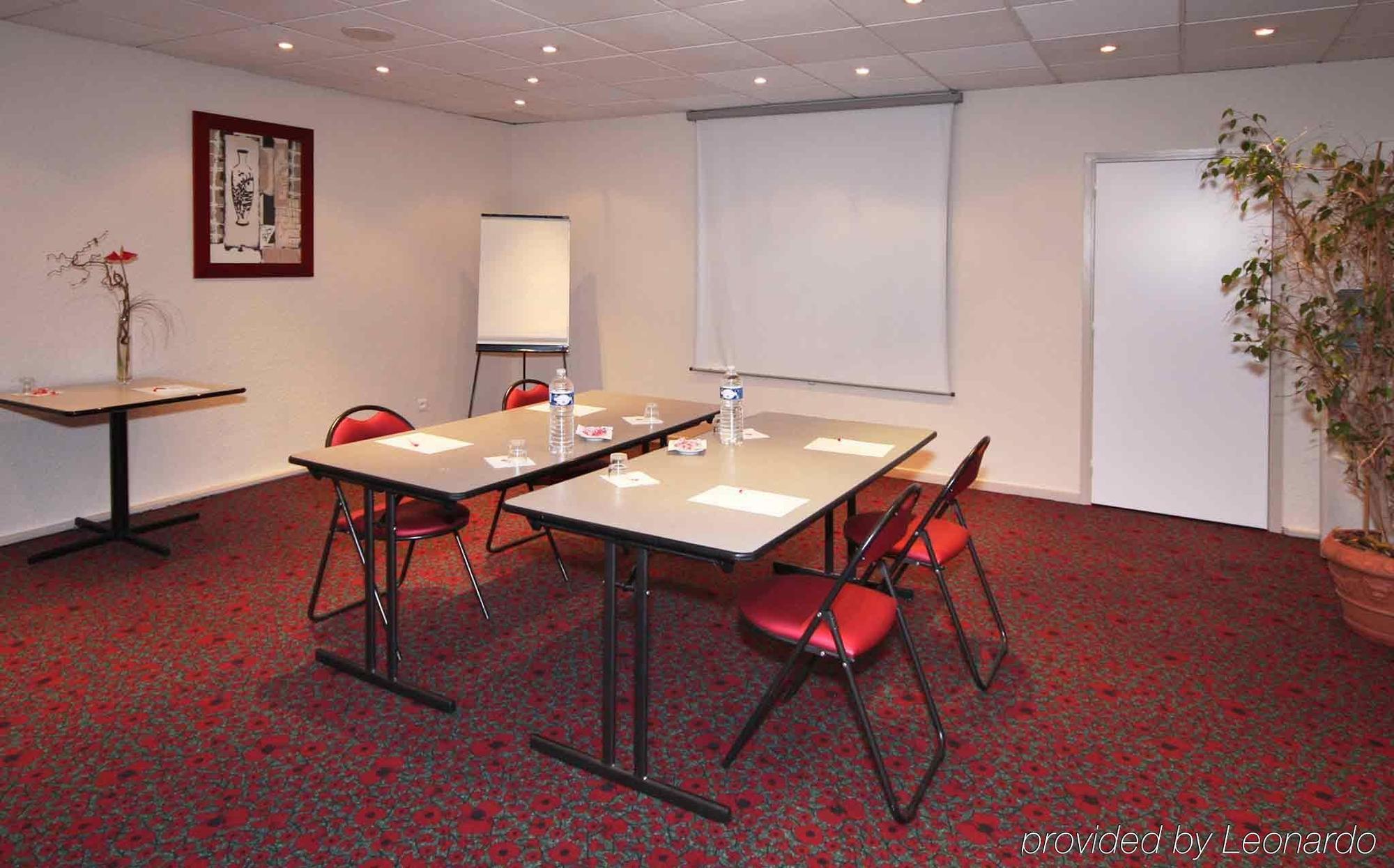 Ibis Clermont Ferrand Sud Herbet المظهر الخارجي الصورة