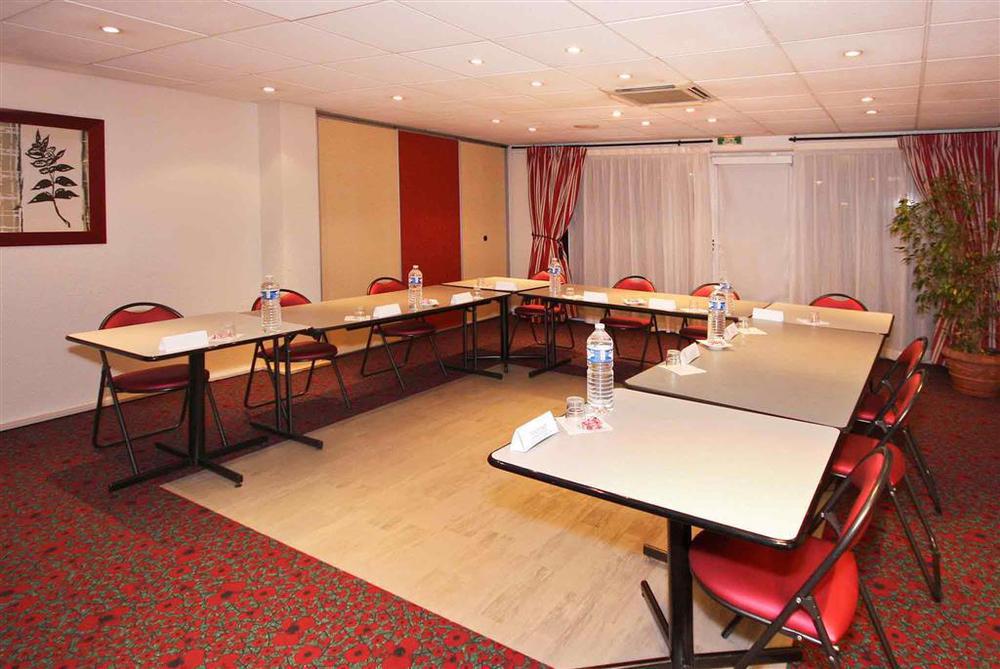 Ibis Clermont Ferrand Sud Herbet المرافق الصورة